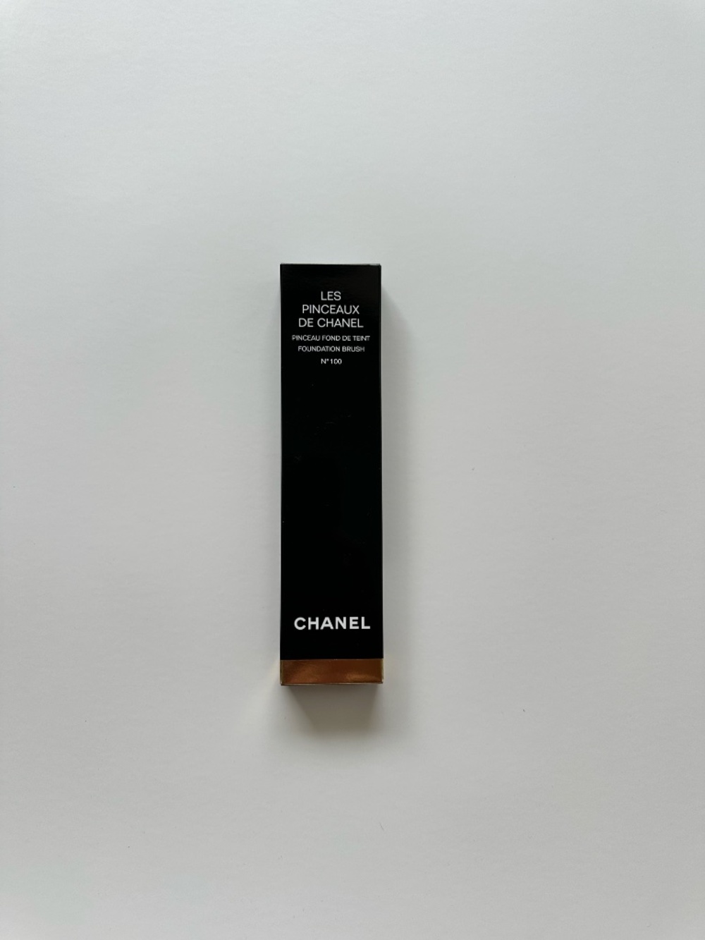 CHANEL LES PINCEAUX DE CHANEL Foundation Brush N°100 New in Box